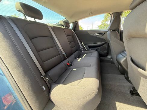 Used 2024 Chevrolet Malibu LS FWD image 17