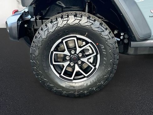 New 2026 Jeep Wrangler Rubicon image 19