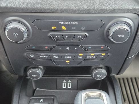 Used 2020 Ford Ranger XLT w/ Equipment Group 301A Mid AWD/4WD image 18