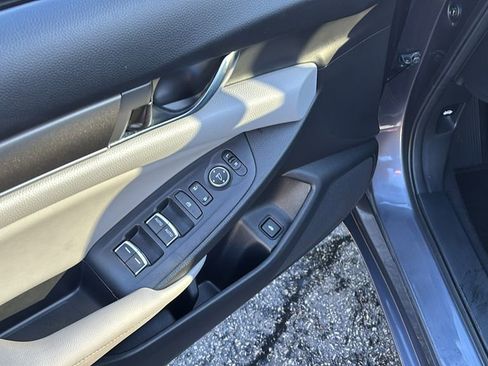 Used 2018 Honda Accord LX image 14