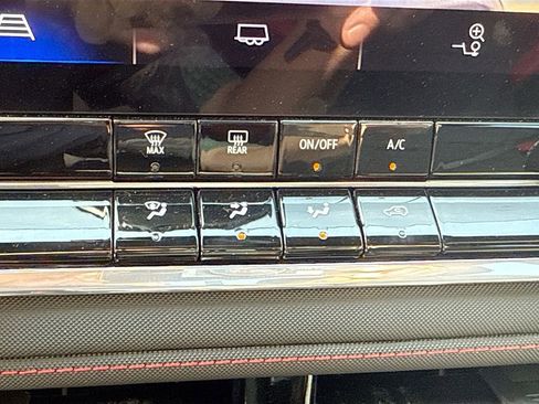 Used 2024 Chevrolet Colorado Z71 w/ Advanced Trailering Package image 16