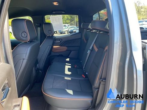 Used 2025 GMC Canyon AT4 AWD/4WD image 23