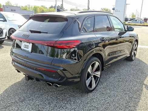 New 2026 Audi SQ5 Premium Plus AWD/4WD image 4