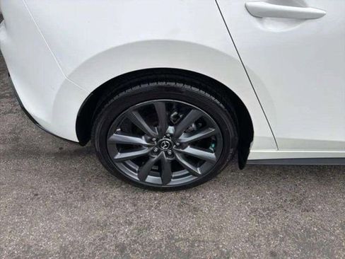 Used 2024 MAZDA MAZDA3 s image 17
