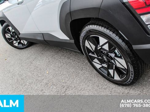 Used 2024 Hyundai Kona SEL FWD image 14
