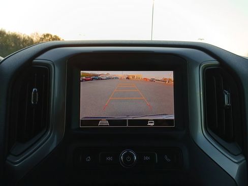 Used 2024 Chevrolet Silverado 1500 Custom w/ Turbomax Blackout Package image 15