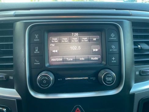 Used 2022 RAM 1500 Classic SLT RWD image 13
