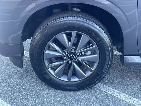 Certified 2025 INFINITI QX80 Pure image 7