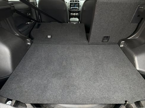 Used 2024 Mitsubishi Outlander Sport SE image 15