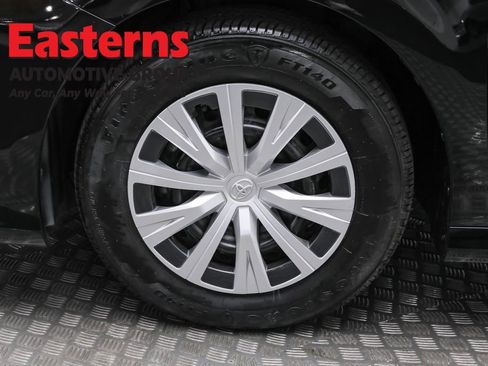 Used 2024 Toyota Camry LE image 31