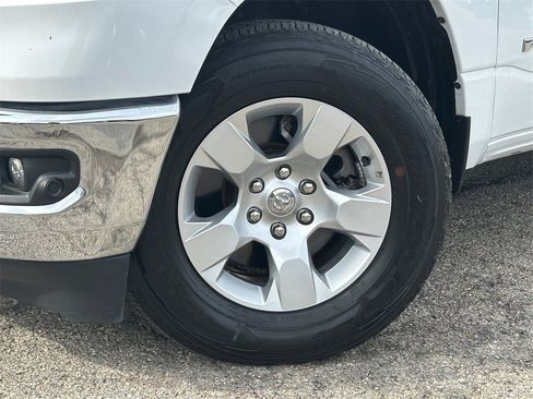 Used 2022 RAM 1500 Big Horn image 2