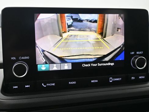 Used 2023 Honda Accord EX image 29