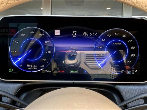 Used 2022 Mercedes-Benz EQS 450+ Sedan image 13