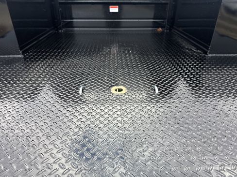 New 2025 Ford F350 XL w/ XL Chrome Package image 5