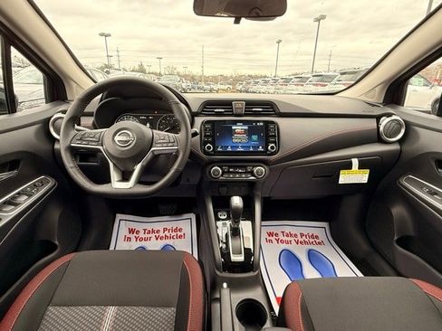 New 2025 Nissan Versa SR w/ Trunk Package image 17