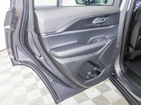 New 2025 Jeep Grand Cherokee Altitude image 26