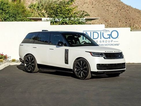 Used 2024 Land Rover Range Rover SV image 4