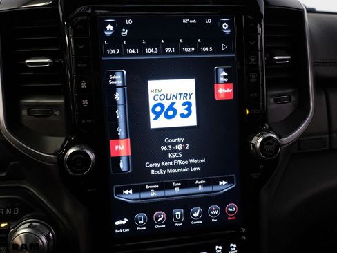 Used 2020 RAM 1500 Laramie w/ Sport Appearance Package AWD/4WD image 27