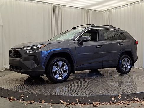 Used 2023 Toyota RAV4 XLE image 3