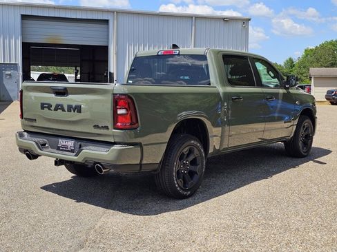 New 2026 RAM 1500 Big Horn w/ Night Edition AWD/4WD image 9