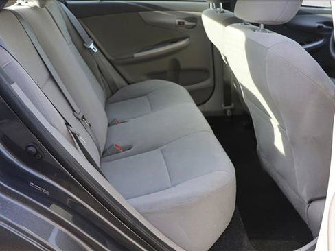 Used 2010 Toyota Corolla LE FWD image 23