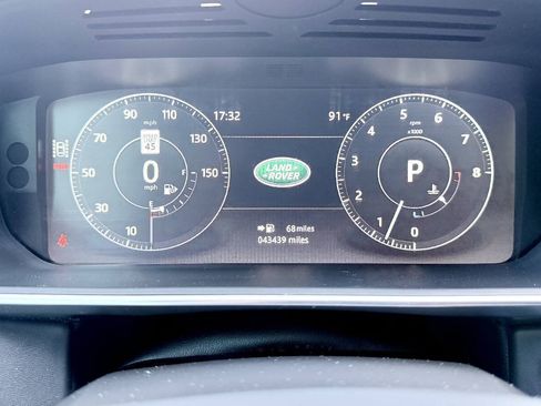 Used 2017 Land Rover Range Rover Sport HSE Dynamic AWD/4WD image 18