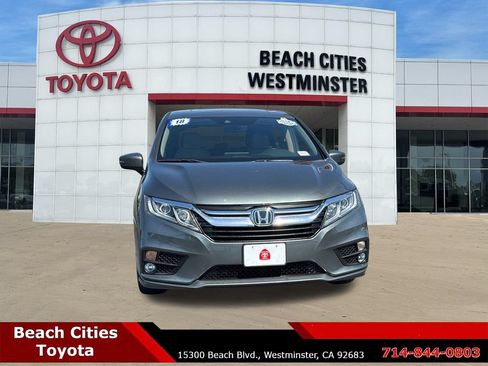 Used 2018 Honda Odyssey EX-L image 3