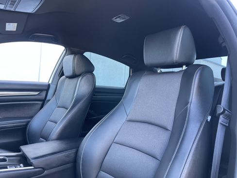 Used 2022 Honda Accord Sport image 14