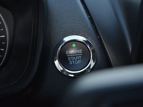 Used 2019 Ford EcoSport Titanium image 21