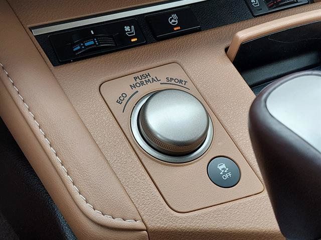 Used 2016 Lexus ES 350 w/ Navigation System Package FWD image 17