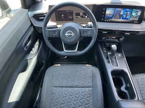 New 2026 Nissan Kicks SV w/ Illumination Package FWD image 13
