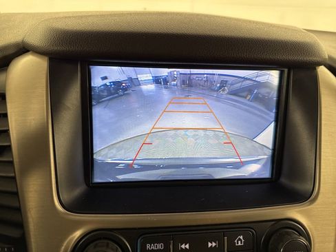 Used 2017 GMC Yukon XL Denali w/ Open Road Package AWD/4WD image 30