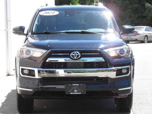 Used 2021 Toyota 4Runner Limited AWD/4WD image 3