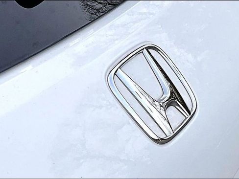 Used 2024 Honda HR-V Sport image 22