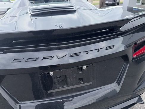Used 2024 Chevrolet Corvette Stingray Preferred Conv w/ Z51 Performance Package RWD image 26