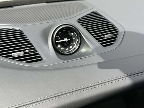 New 2026 Porsche Cayenne Coupe AWD/4WD image 23