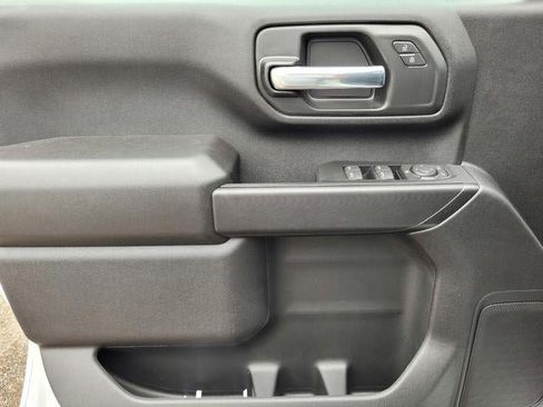 New 2026 GMC Sierra 2500 Pro w/ Convenience Package RWD image 18