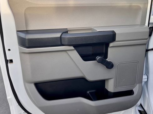 Used 2022 Ford F450 XL image 21