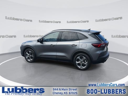 Used 2025 Ford Escape ST-Line image 6