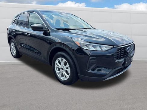 Used 2024 Ford Escape Active AWD/4WD image 8