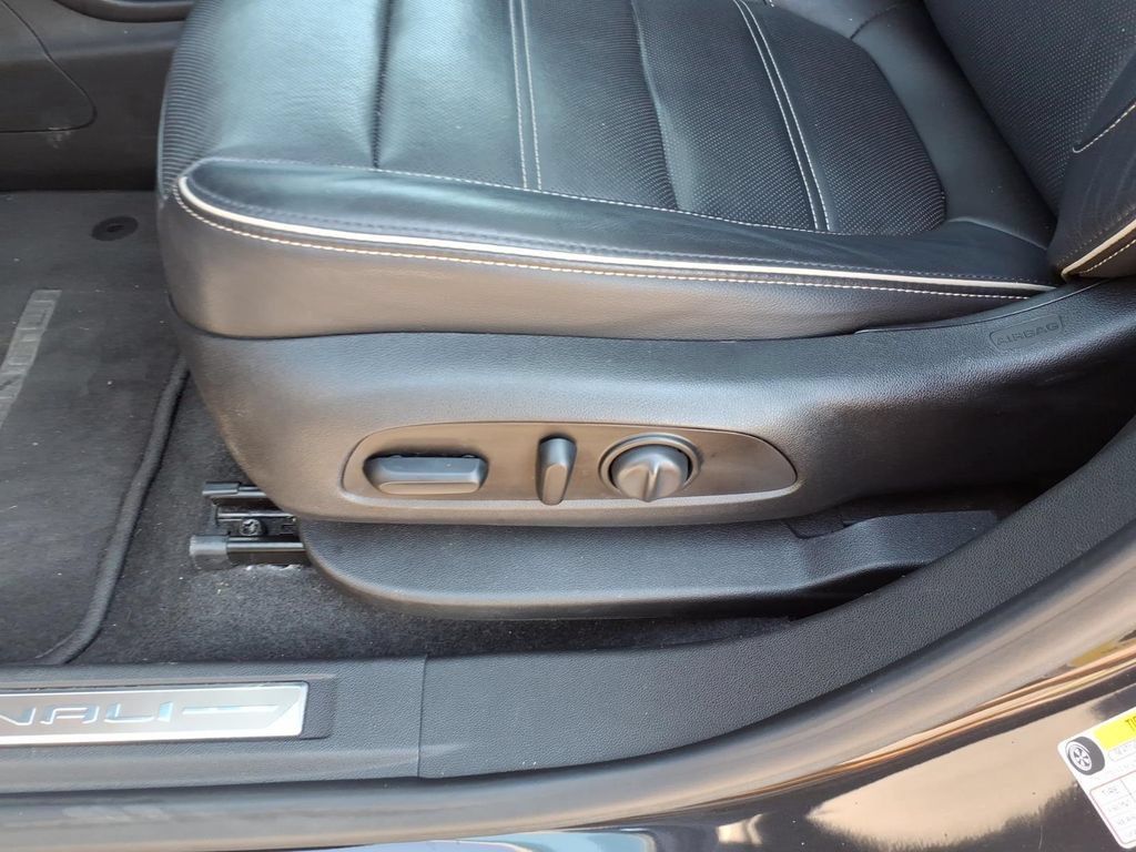 Used 2020 GMC Acadia Denali FWD image 5