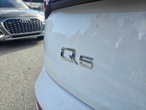 Certified 2025 Audi Q5 2.0T Premium image 16