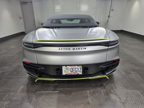 Used 2023 Aston Martin DBS Superleggera Volante RWD image 21