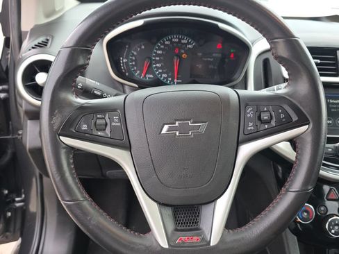 Used 2018 Chevrolet Sonic Premier FWD image 14