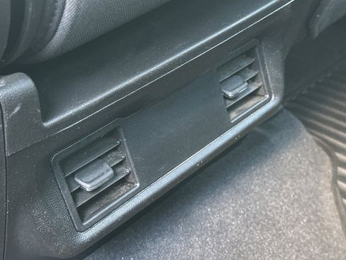 Used 2019 Chevrolet Silverado 1500 Custom Trail Boss w/ Custom Convenience Package image 40