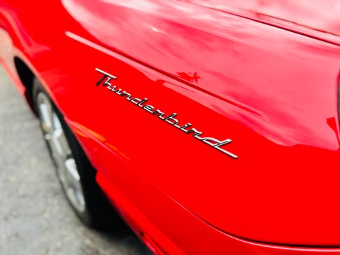 Used 2002 Ford Thunderbird RWD image 11