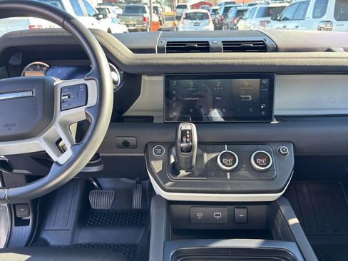 Used 2023 Land Rover Defender 110 S image 20