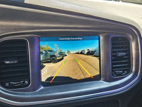 Used 2018 Dodge Charger R/T image 13