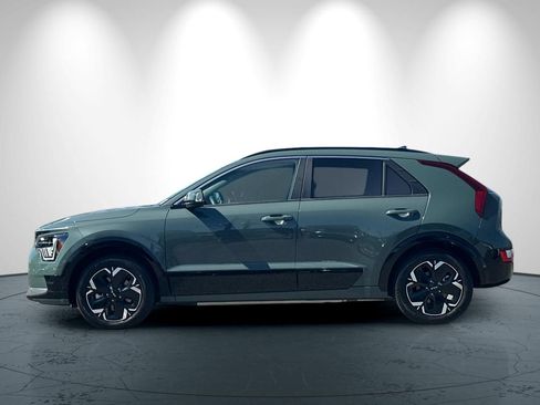 Used 2024 Kia Niro Wind FWD image 7