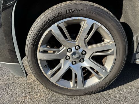 Used 2019 Cadillac Escalade Luxury image 14